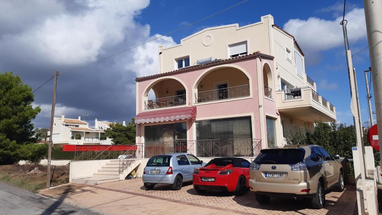 Villa Maria Louiza Near Airport Луца Экстерьер фото